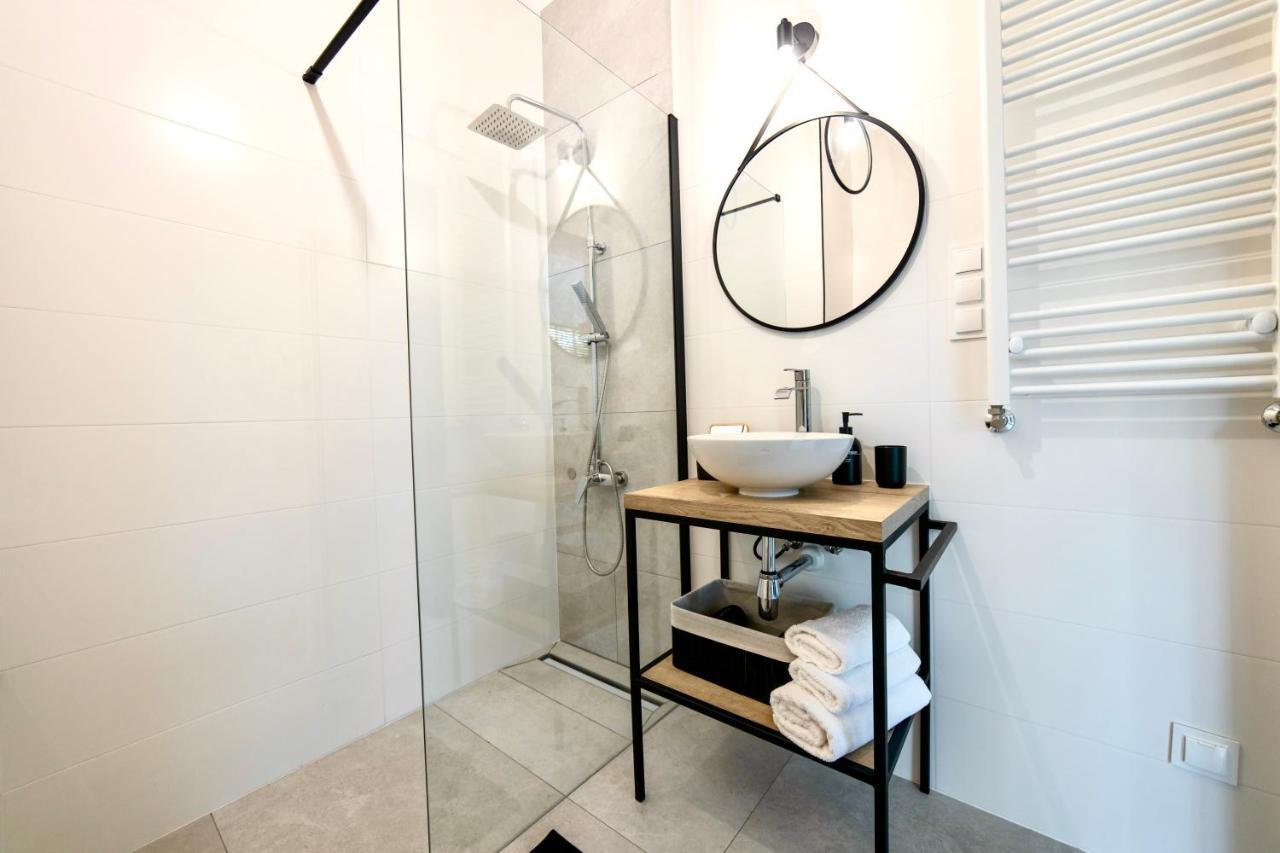 Apartament Ogrodowy Zakatek Uniejow Kültér fotó