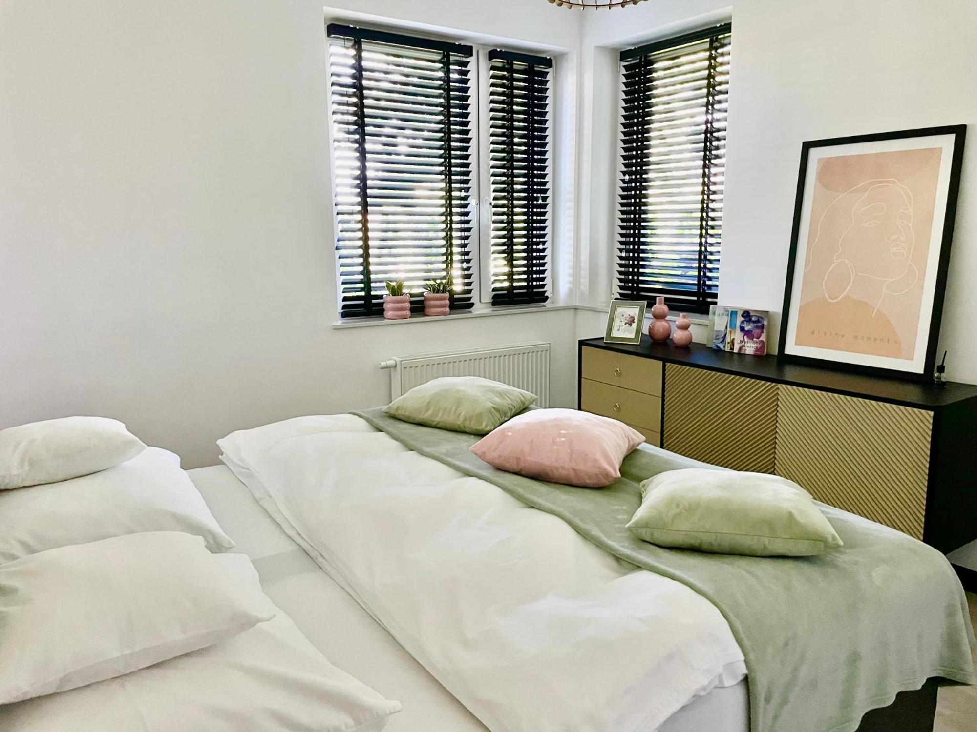 Apartament Ogrodowy Zakatek Uniejow Kültér fotó